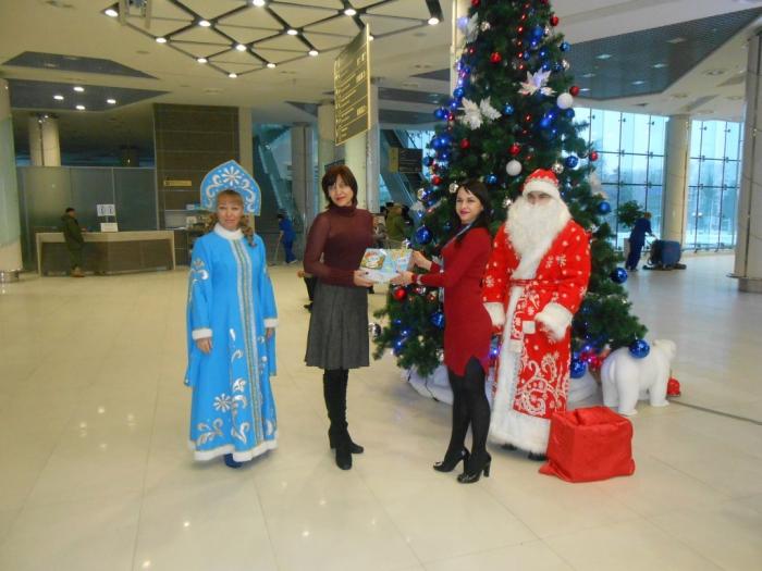 27 декабря 2016 года, в преддверии Нового года и Рождества, Белгородская государственная детская библиотека А.А. Лиханова совместно с Международным аэропортом «Белгород» в очередной раз провели Международную акцию «Перелетные книги»